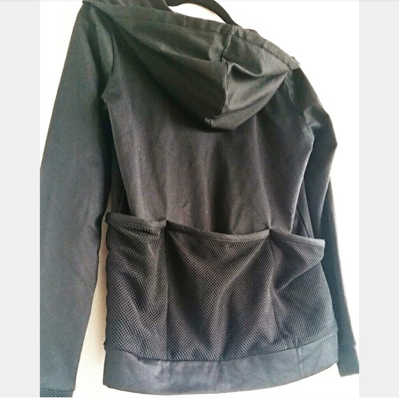 🆕Fabletics | Gigi Mesh Zippered Hoodie Jacket - Picture 7 of 7